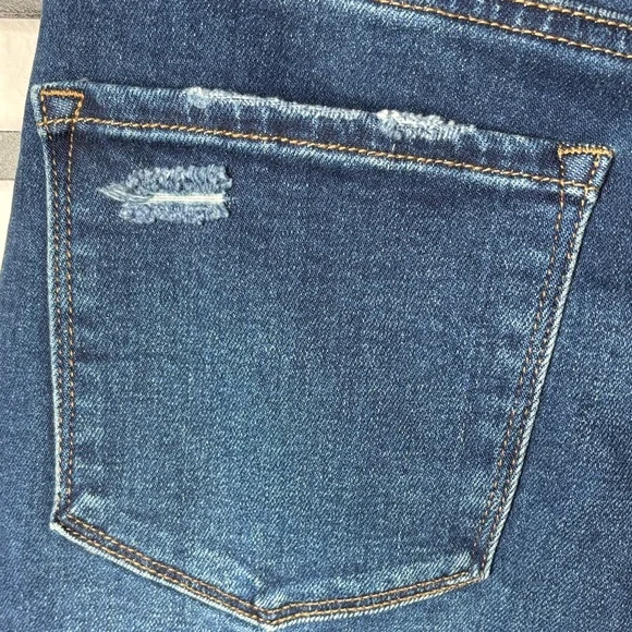 👖VERVET Flying Monkey High Rise Mom Jeans Size 25 Distressed Knee Cuffed NWT👖 - Picture 8 of 15
